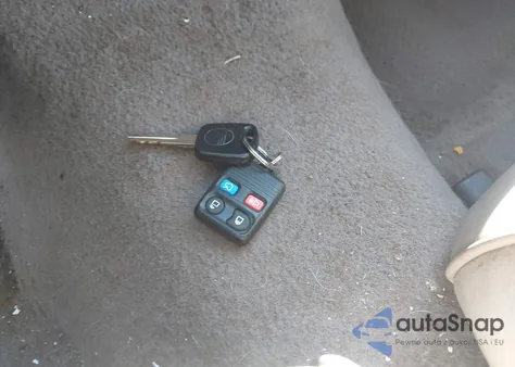 2001 Mercury Grand Marquis Ls from USA, damaged, VIN 2MEFM75W41X606701